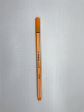 Load image into Gallery viewer, Stabilo Fineliner - Point 88 0.4mm
