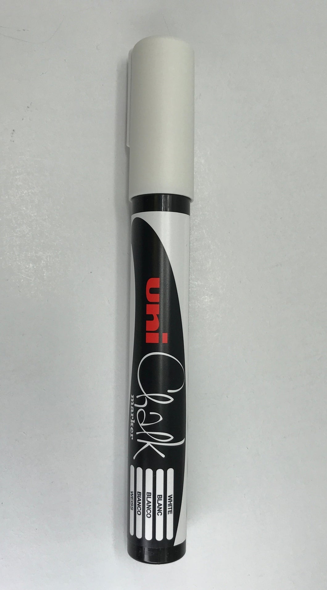 Uni Chalk Markers