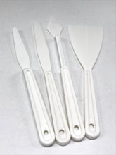 Load image into Gallery viewer, Plastic Palette Knives
