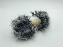Load image into Gallery viewer, Faux Fur Chunky Yarn
